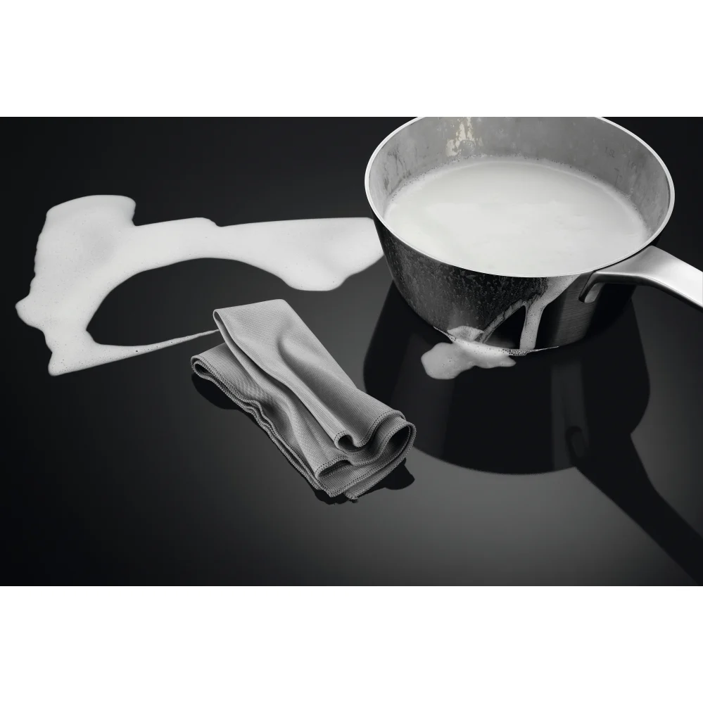 AEG CIX6540ACB Freestanding Induction Electric Cooker Black - Image 3