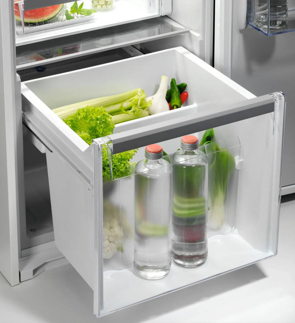 AEG NSK6D181EC 6000 Series Integrated Tall Larder Fridge - Fixed Hinge - Image 5
