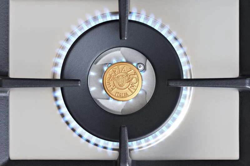 Bertazzoni P604LPROX Professional Series 60cm Gas hob with Wok - Image 2