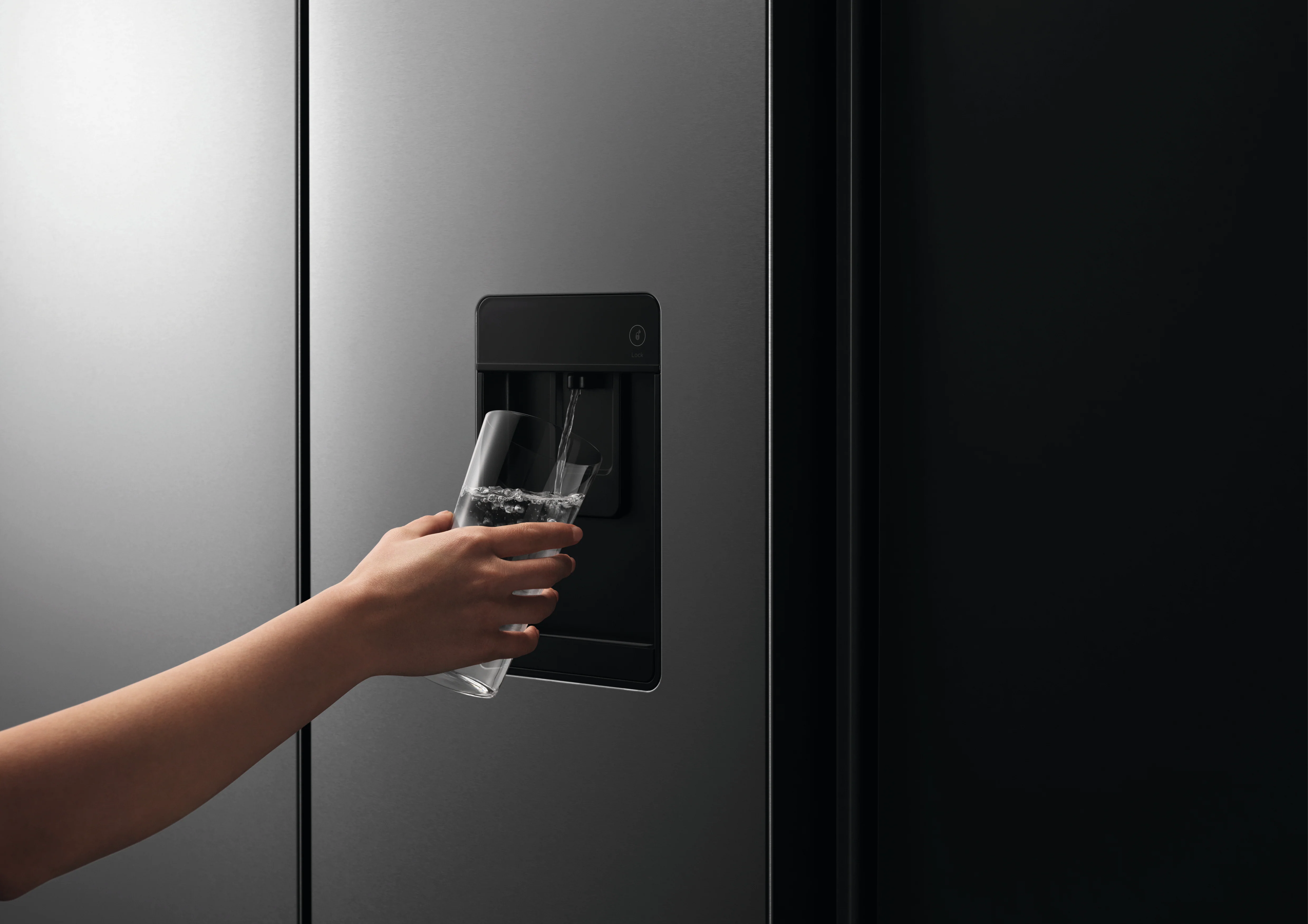 Fisher & Paykel Series 7 RF505ANUX1 Plumbed American Fridge Freezer Stainless Steel - Image 11