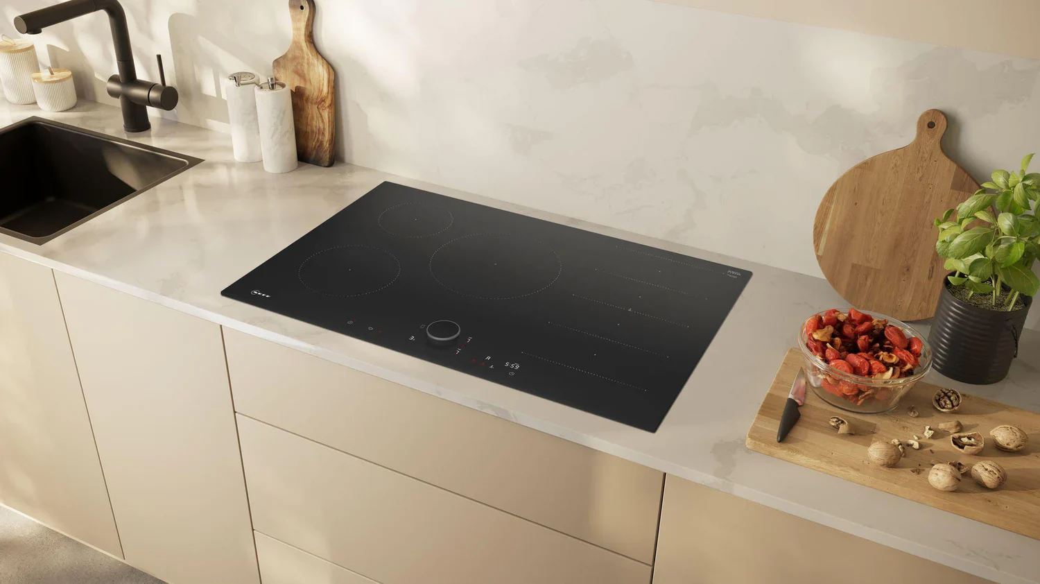 Neff N90 T68FUV4L0 80cm Black Induction Hob - Image 4