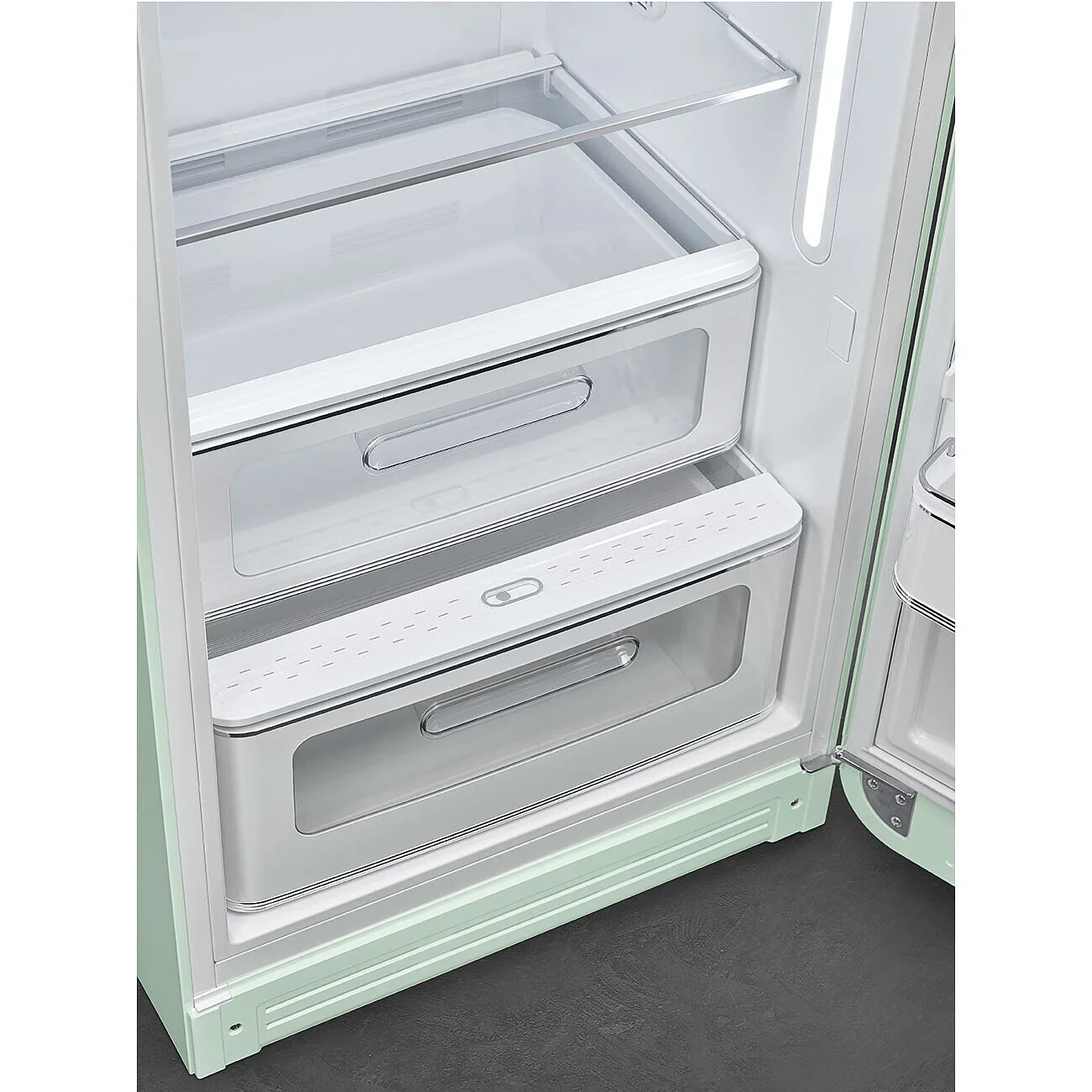 Smeg FAB28RPG6 50's Style Right Hand Hinge Retro Tall Fridge with Ice Box - Image 4