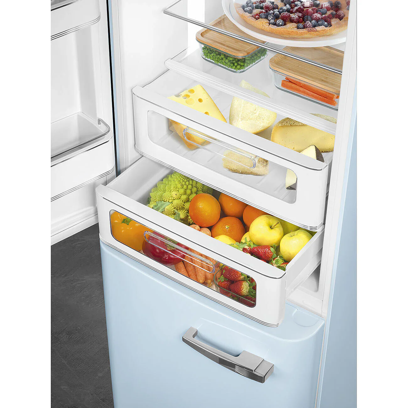 Smeg FAB32LPB6UK 50's Style Left Hand Hinge Retro Fridge Freezer - Image 4