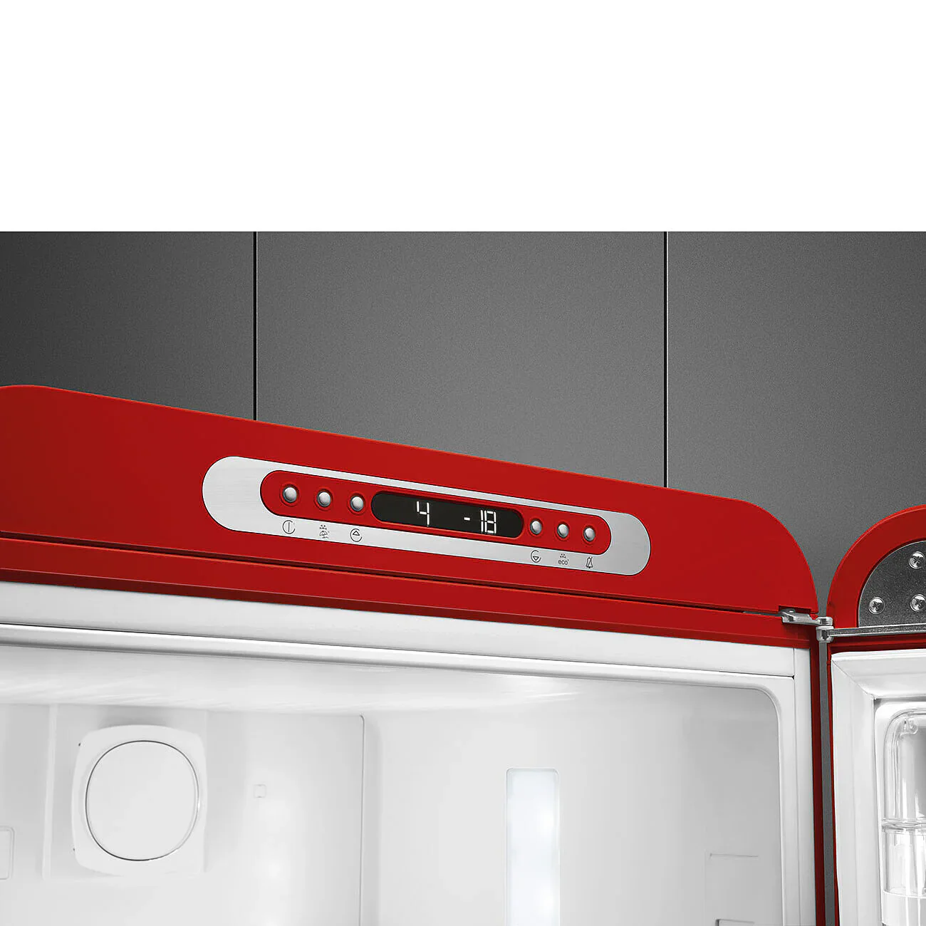Smeg FAB32RRD6UK 50's Style Right Hand Hinge Retro Fridge Freezer - Image 6