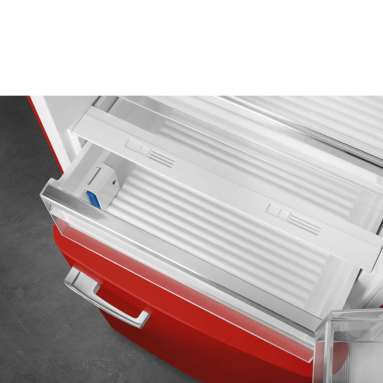 Smeg FAB38RRD6 50's Style Right Hand Hinge Retro Fridge Freezer - Image 7